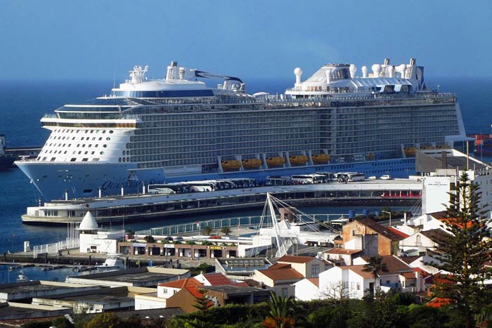 Poza vas de croaziere Quantum of the Seas 